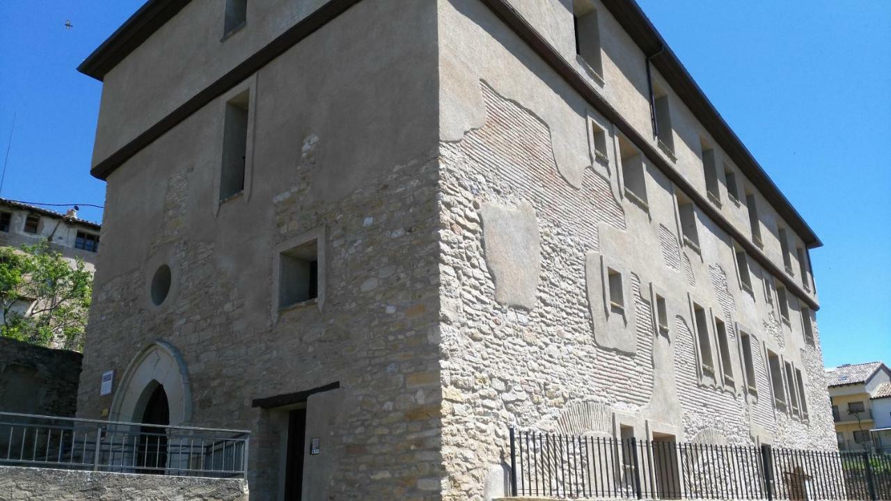 Albergue De Benabarre-Calumet Exteriör bild